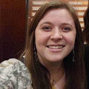 Meet your Posher, Linsey